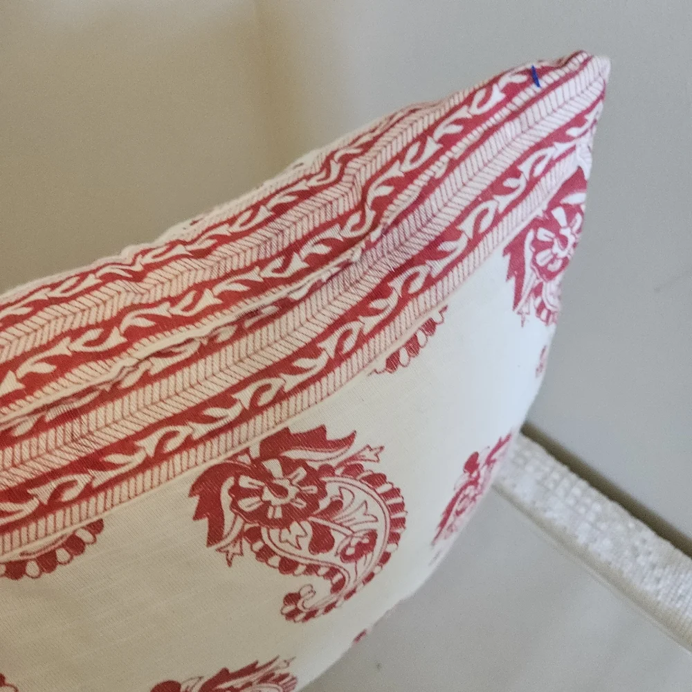 Red and White Paisley 100% Cotton Pillow.